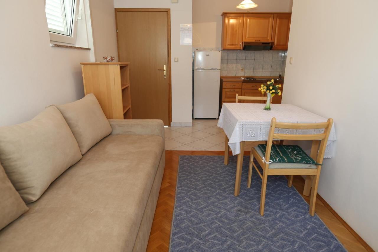 Apartments Nada Baška Buitenkant foto